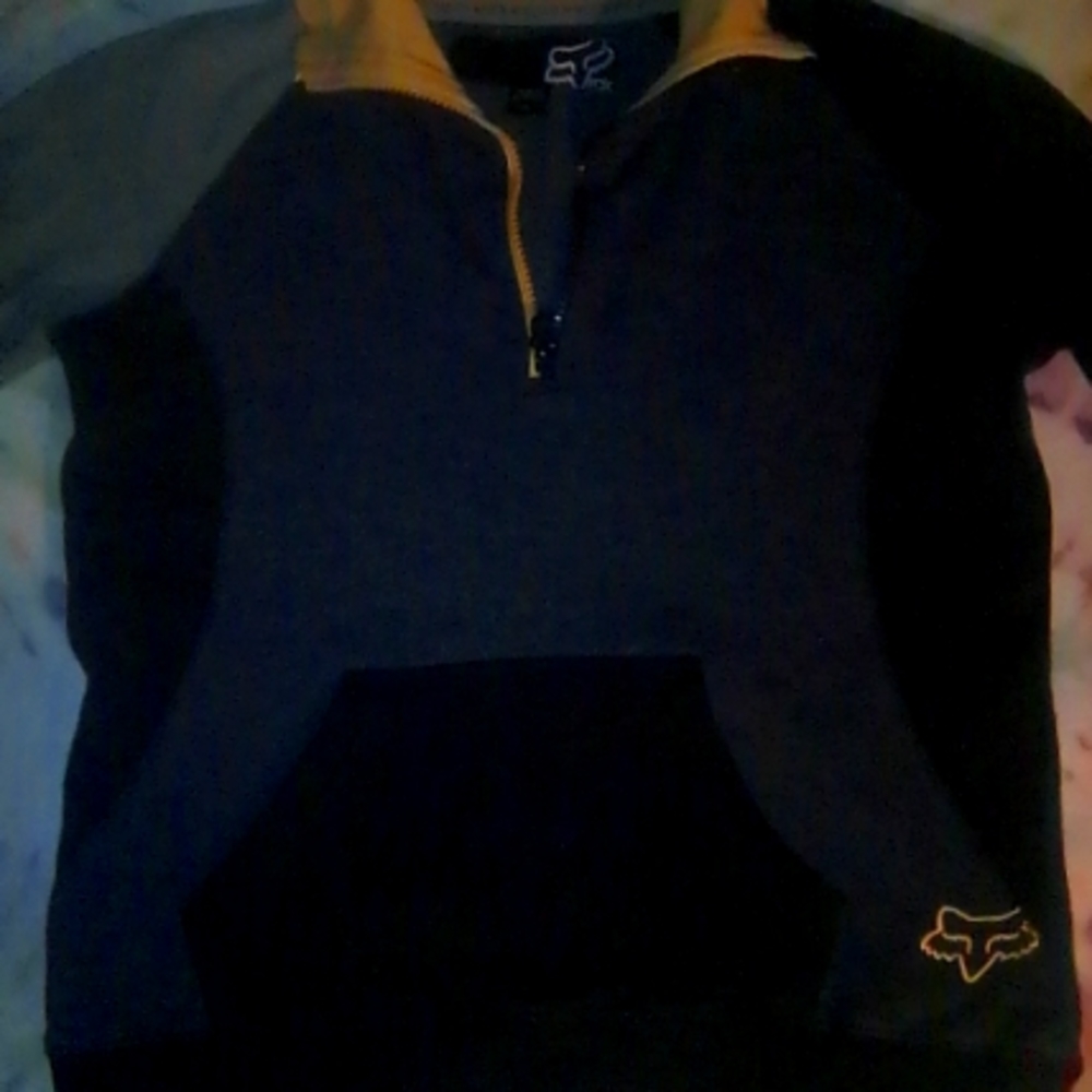 Fox collored halfway zip up sweater/sweatshirt material